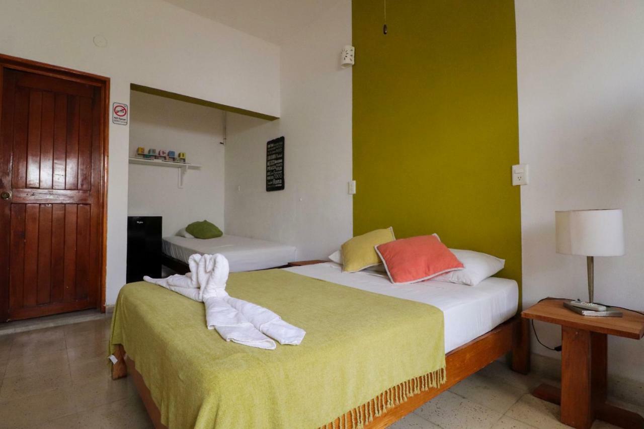 Wabi Hostel 普拉亚卡门 外观 照片